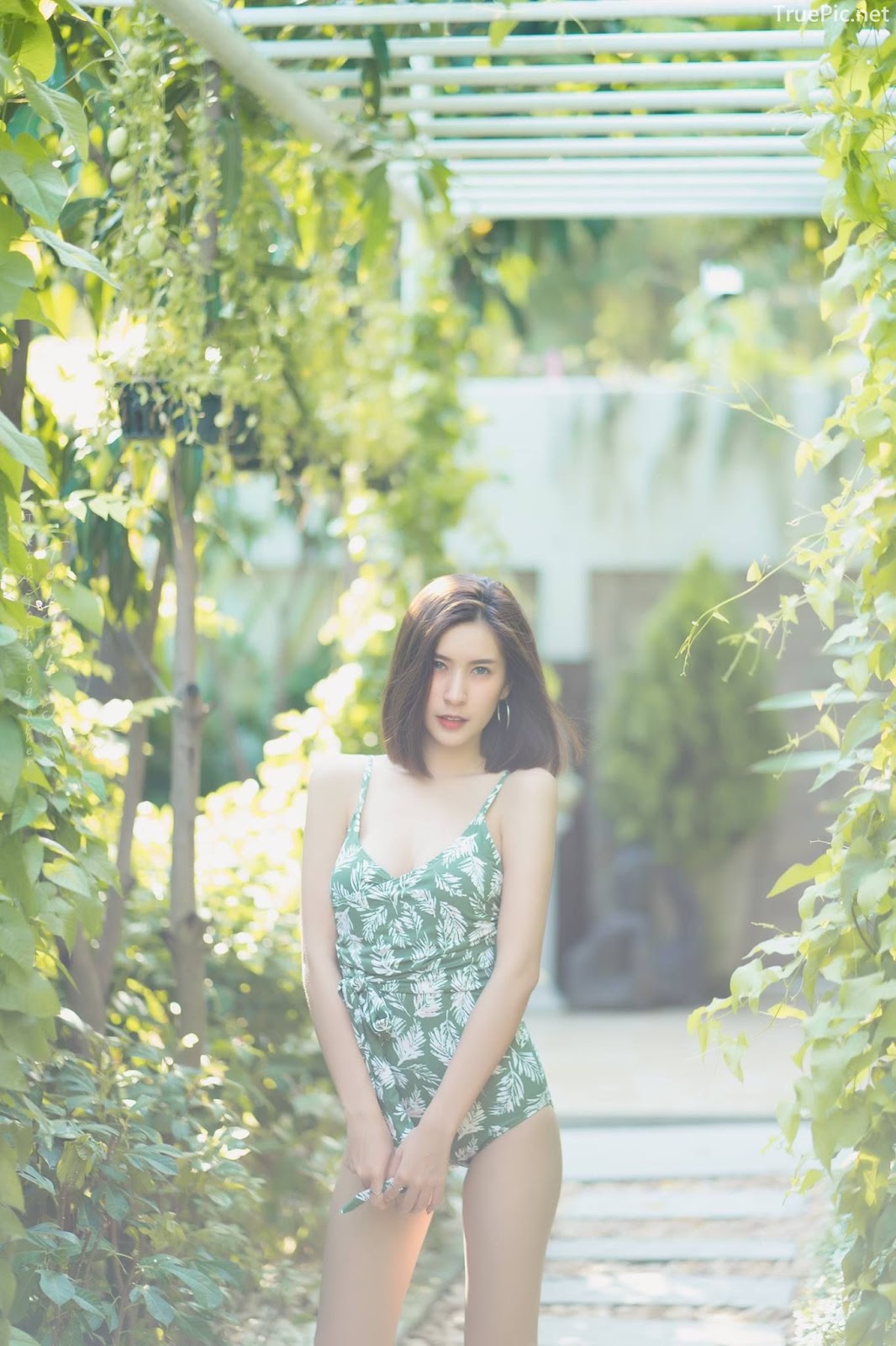 Thailand hot model MIldd Thanyarath Sriudomloert - Green monokini swimsuit - Picture 14