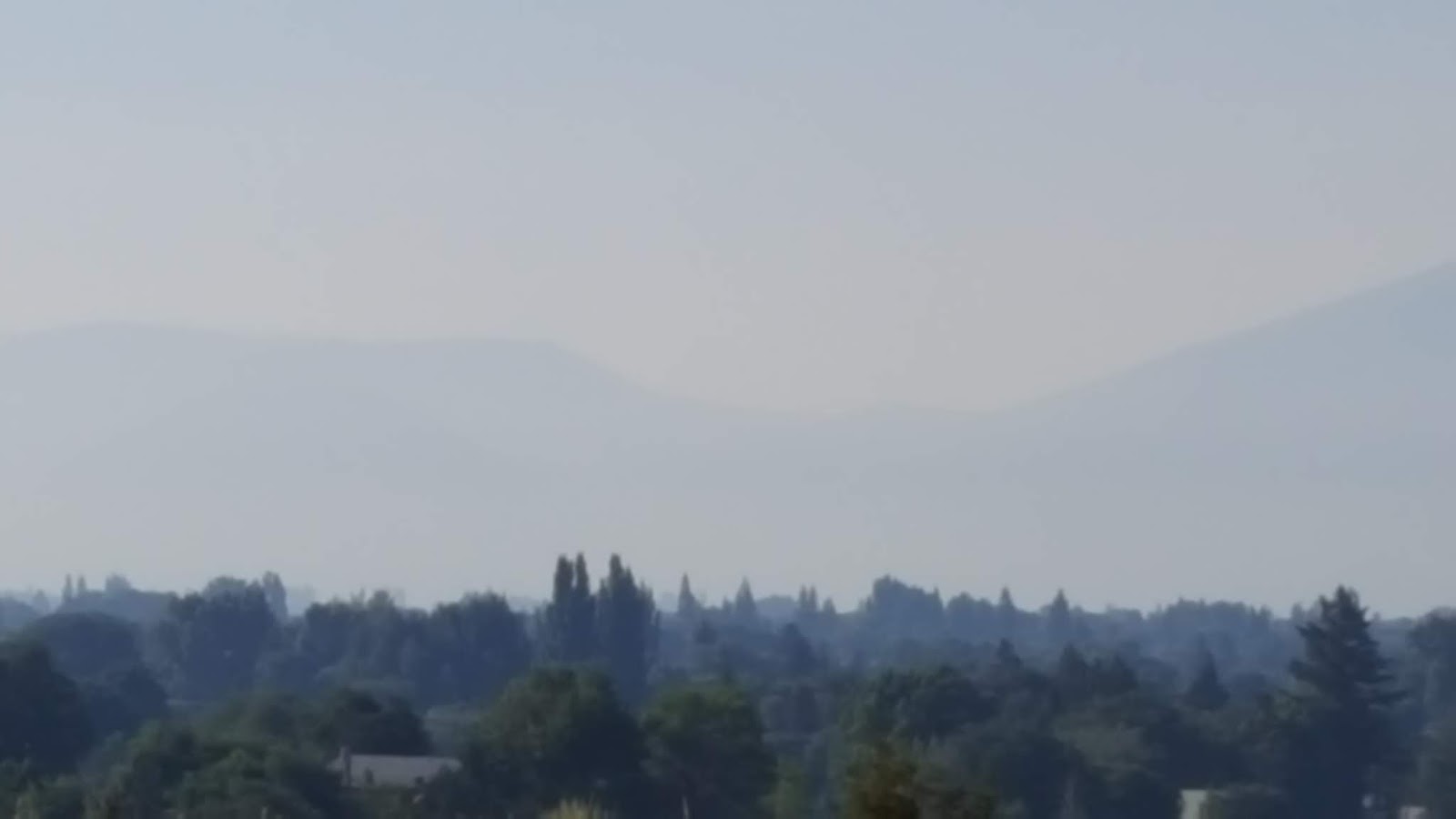 The Smoky View from Klamath Falls Today