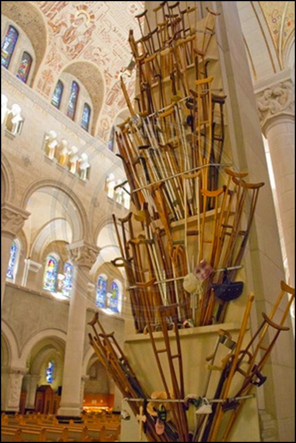 SainteAnneDeBeaupre shrine Basilica with miraculous statue of