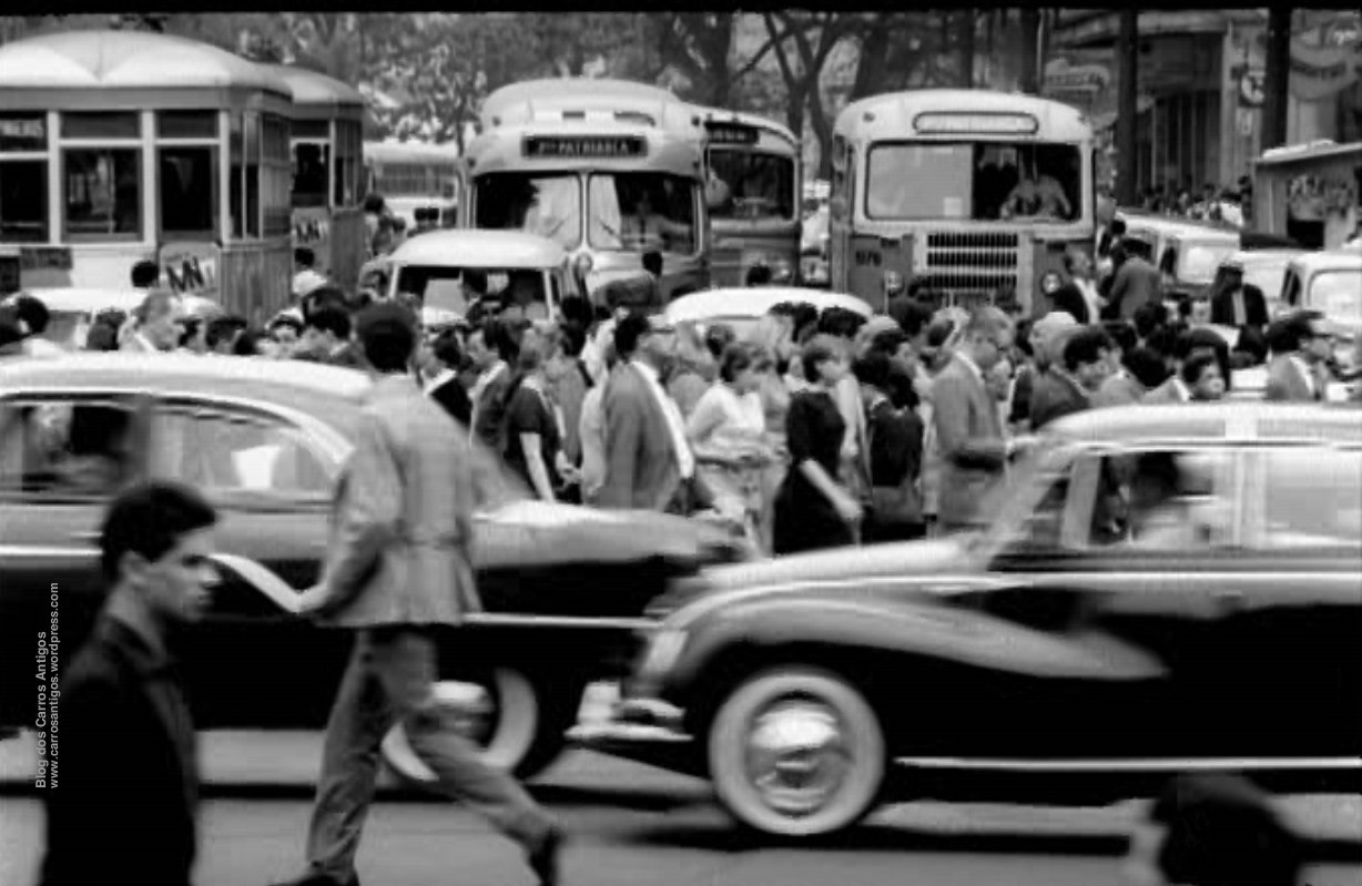 Críticas, análises e olhares sobre a sétima arte São Paulo, Sociedade Anônima (1965) Críticas, análises e olhares sobre a sétima arte São Paulo, Sociedade Anônima (1965)