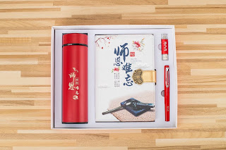bo-giftset-so-tay-cao-cap%2B%25282%2529.jpg