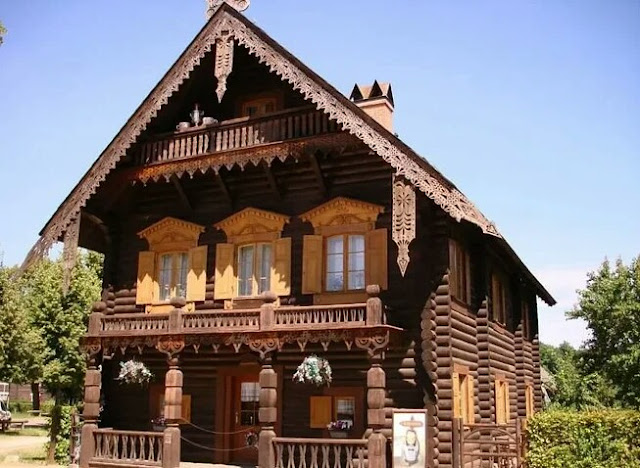 Russian style house