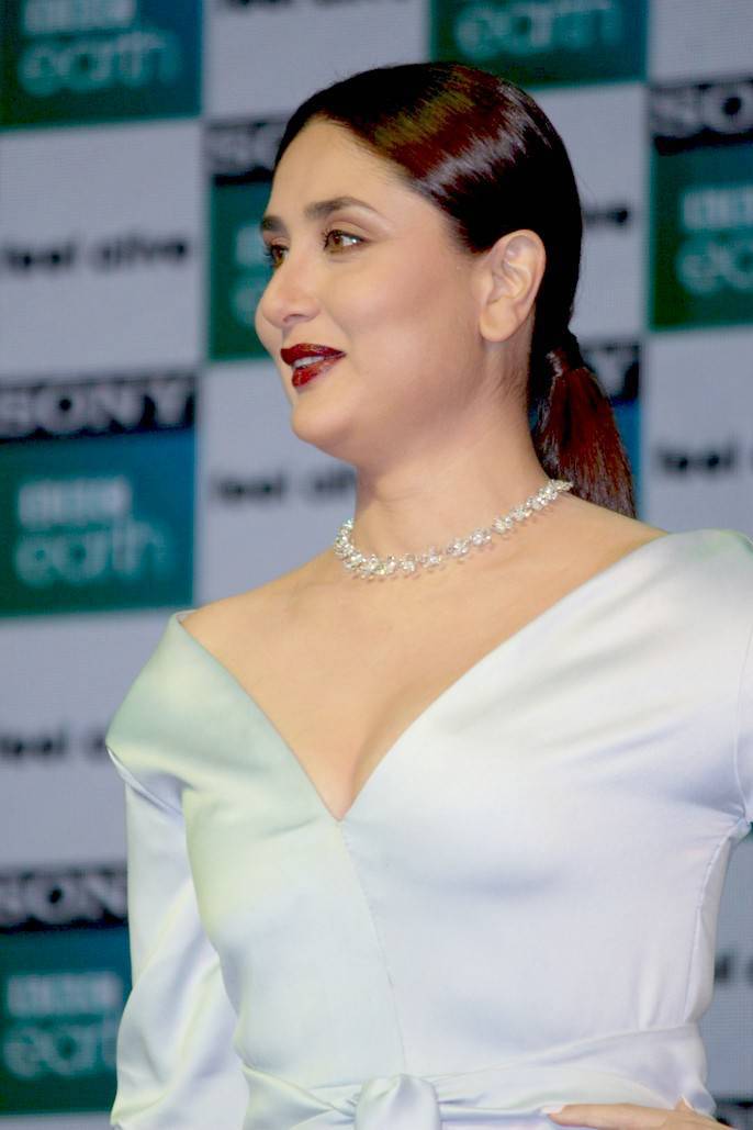 Kareena Kapoor At Sony BBC Earth Channel Launch White Dress