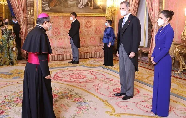 Queen Letizia wore a new navy long dress by Alejandro De Miguel