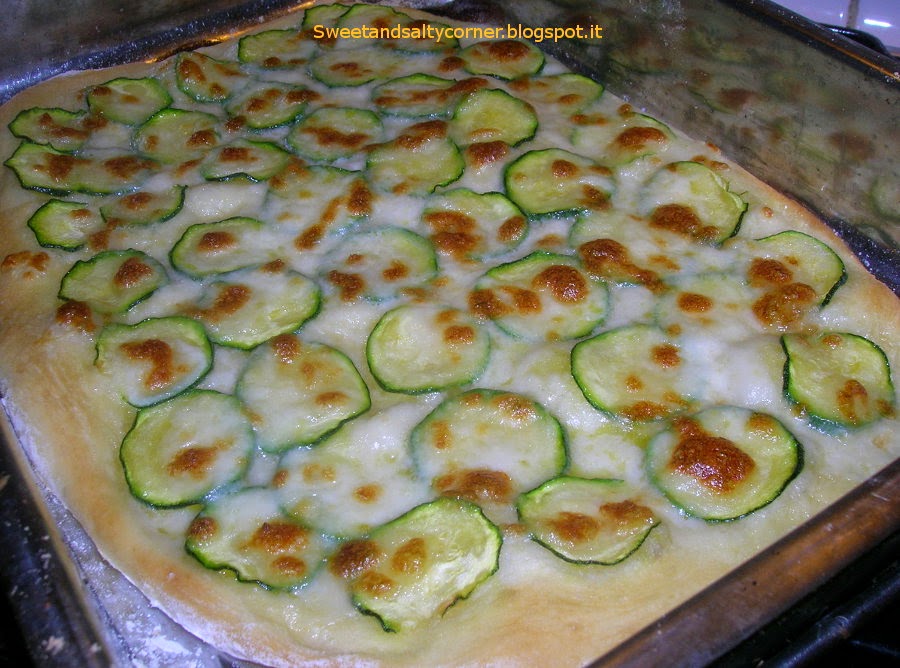 pizza bianca alle zucchine