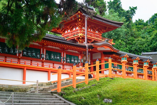 ศาลเจ้าคาสึกะ (Kasuga Taisha Shrine: 春日大社)