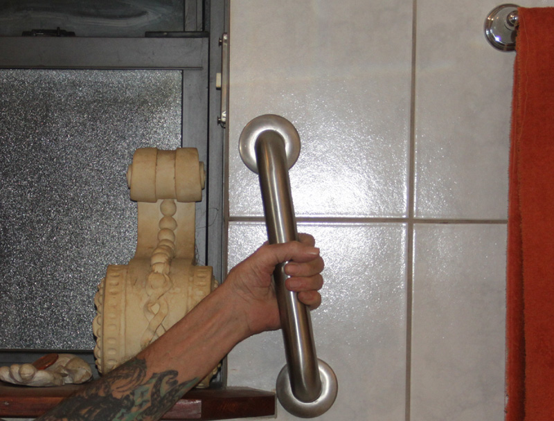 Installer for Grab Bar to Ceramic Tile Wall (Howe, Mason install, best