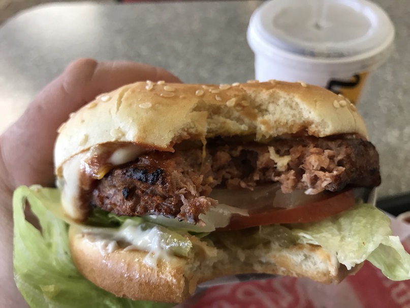 The New Meatless BEYOND Burger at Carl's Jr is BEYOND Bogus