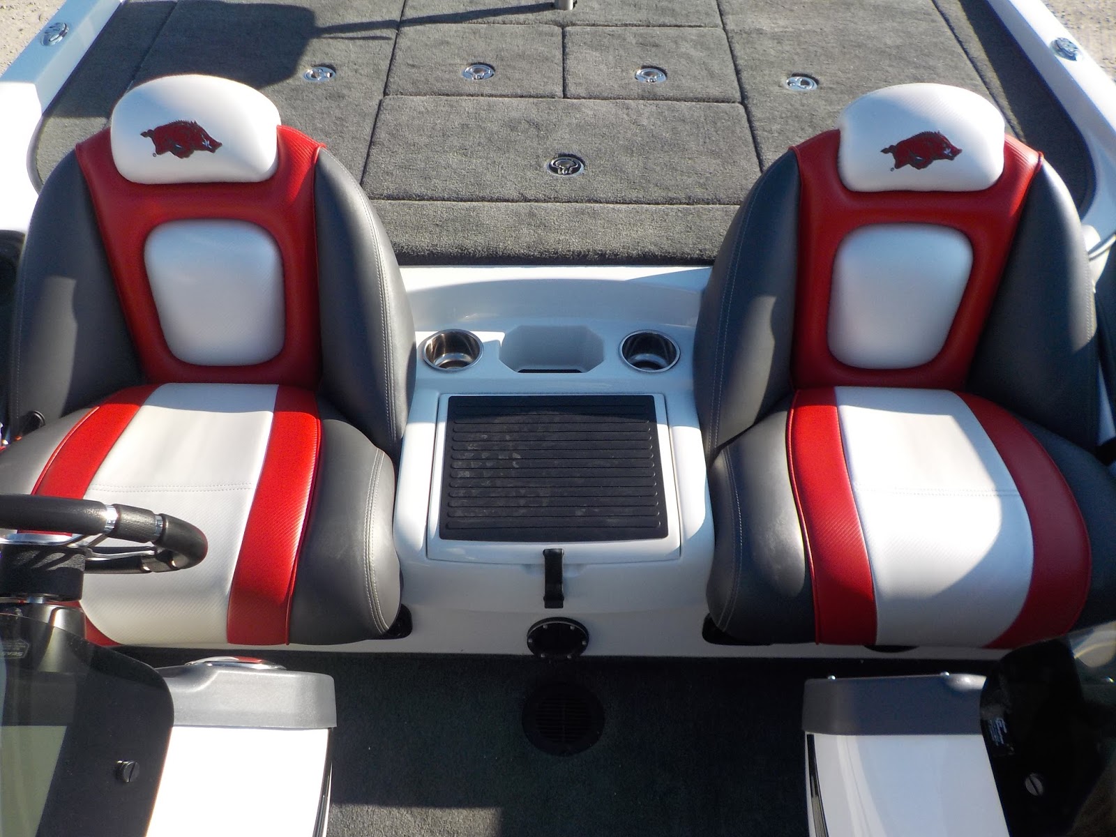 Ranger Bass Boat Replacement Seat Covers - Velcromag
