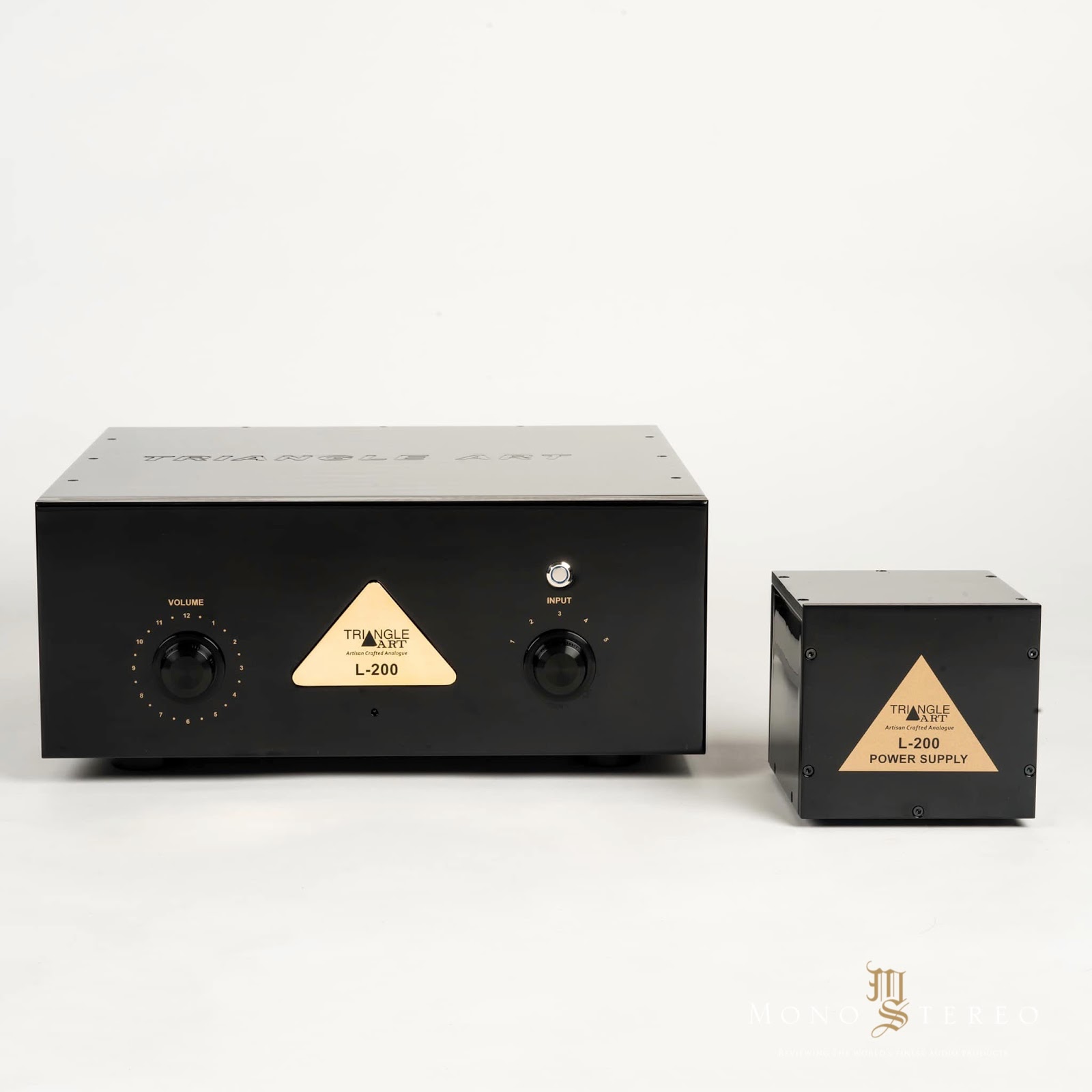 New Triangle Art L200 Reference tube preamplifier M & S Ultimate