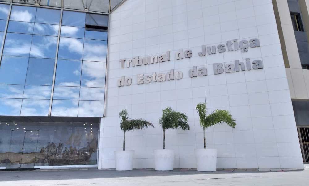 MP denuncia juiz, advogados e empresário por corrupção e lavagem de dinheiro