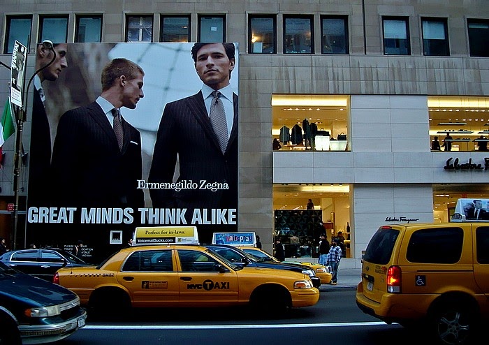 You are we think alike. Great minds think alike. Greatest minds thinks alike. великие умы думают одинаково. Ethereum great minds think alike надпись.