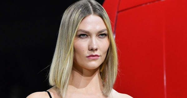 Karlie Kloss walks the Off-White Paris Fashion Week Fall/Winter 2020 Show