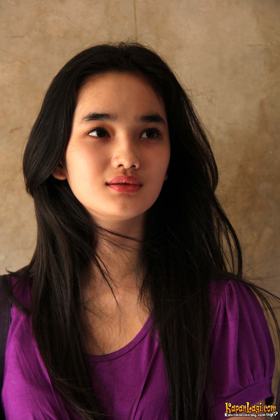 Kumpulan Foto Artis Cantik Faby Marcelia - Republic Renger Cantik