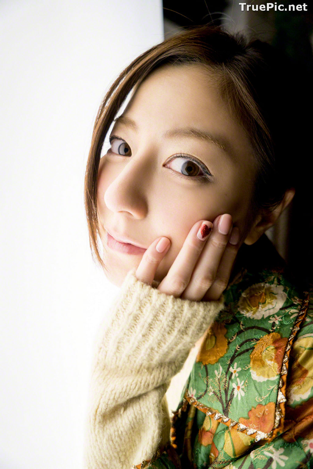 Image Wanibooks No.136 - Japanese Actress and Singer - Yumi Sugimoto - TruePic.net - Picture-84