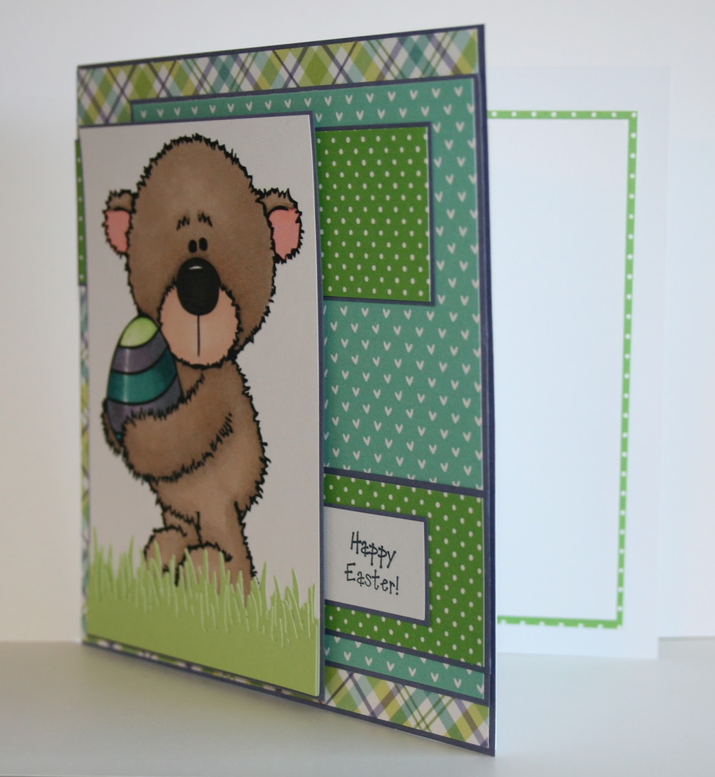 Me To You Bear Happy Easter Card - View #12