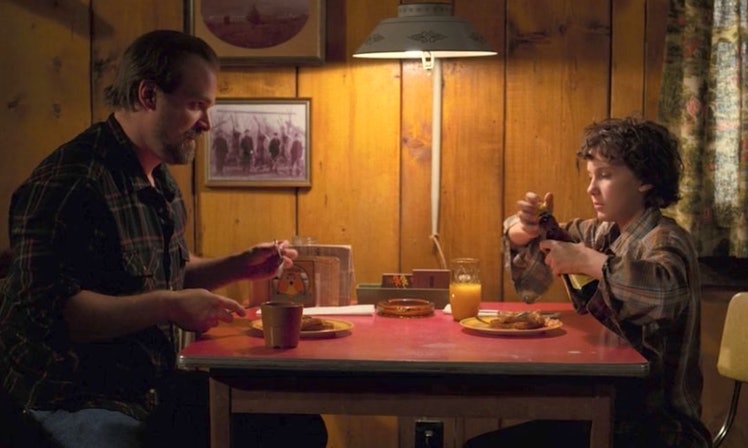 stranger things season 2 episode 1 download free stranger things season 2 episode 1 download free