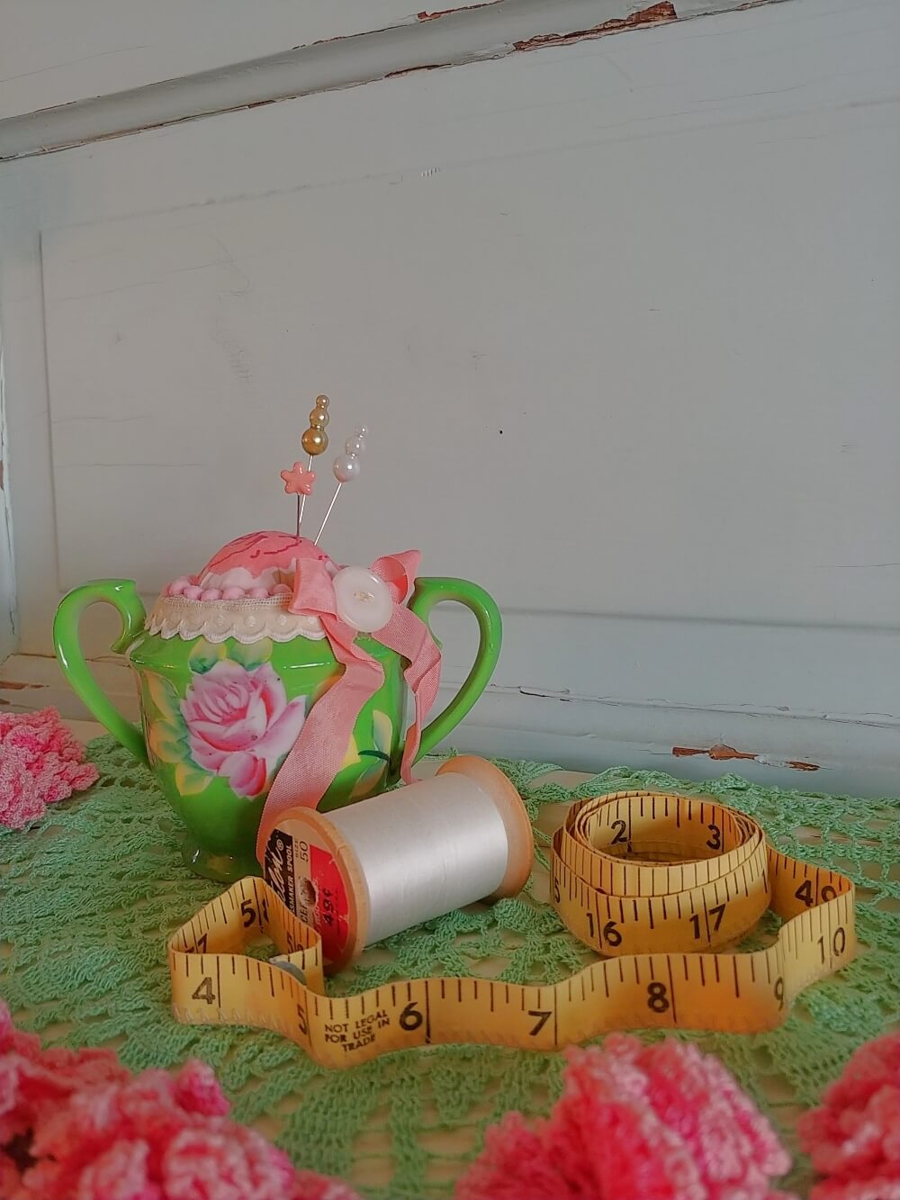 how to upcycle a sugar bowl into a pincushion