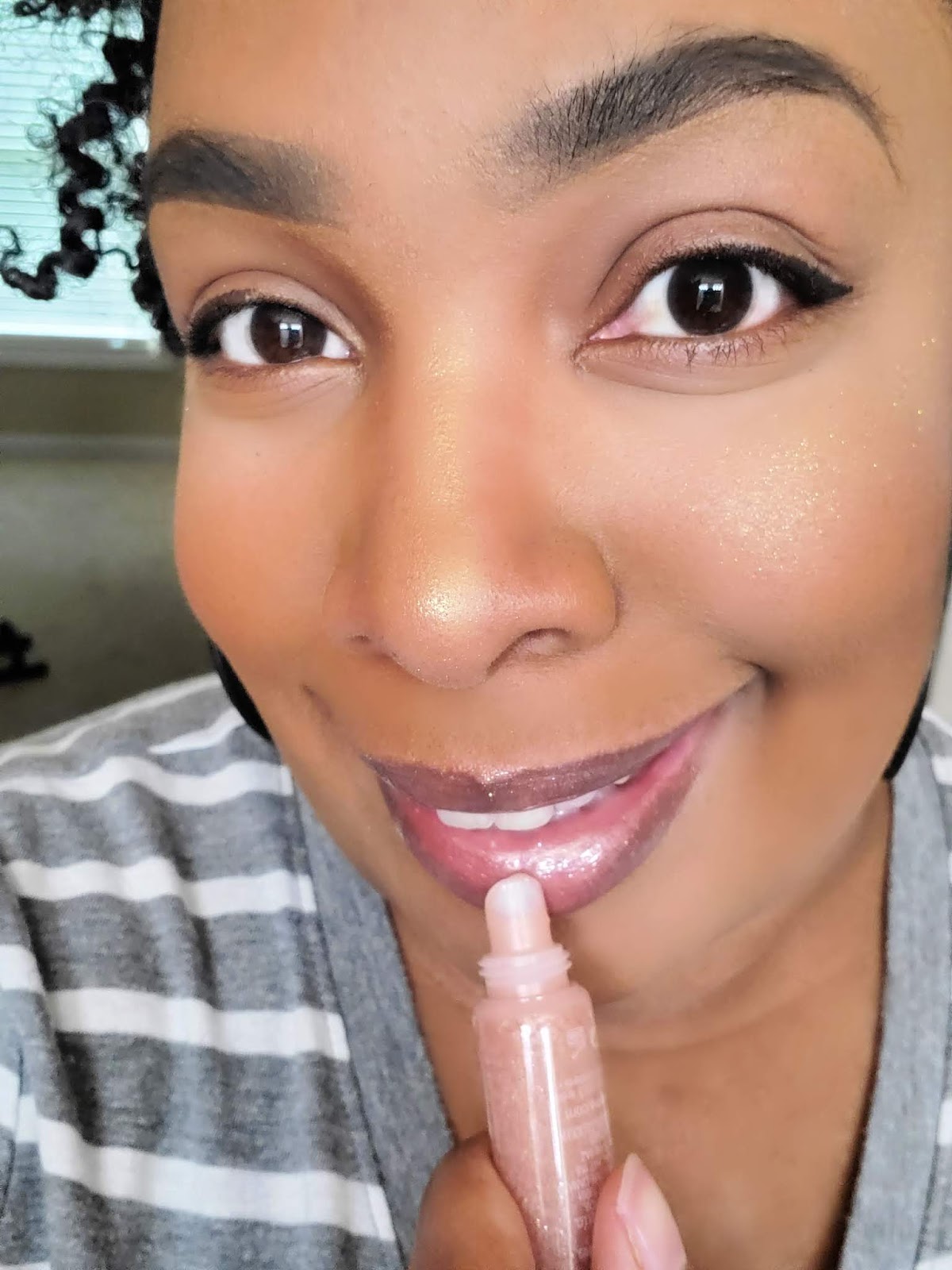 Get Glossy Lips for the Summer with Juicy Tubes