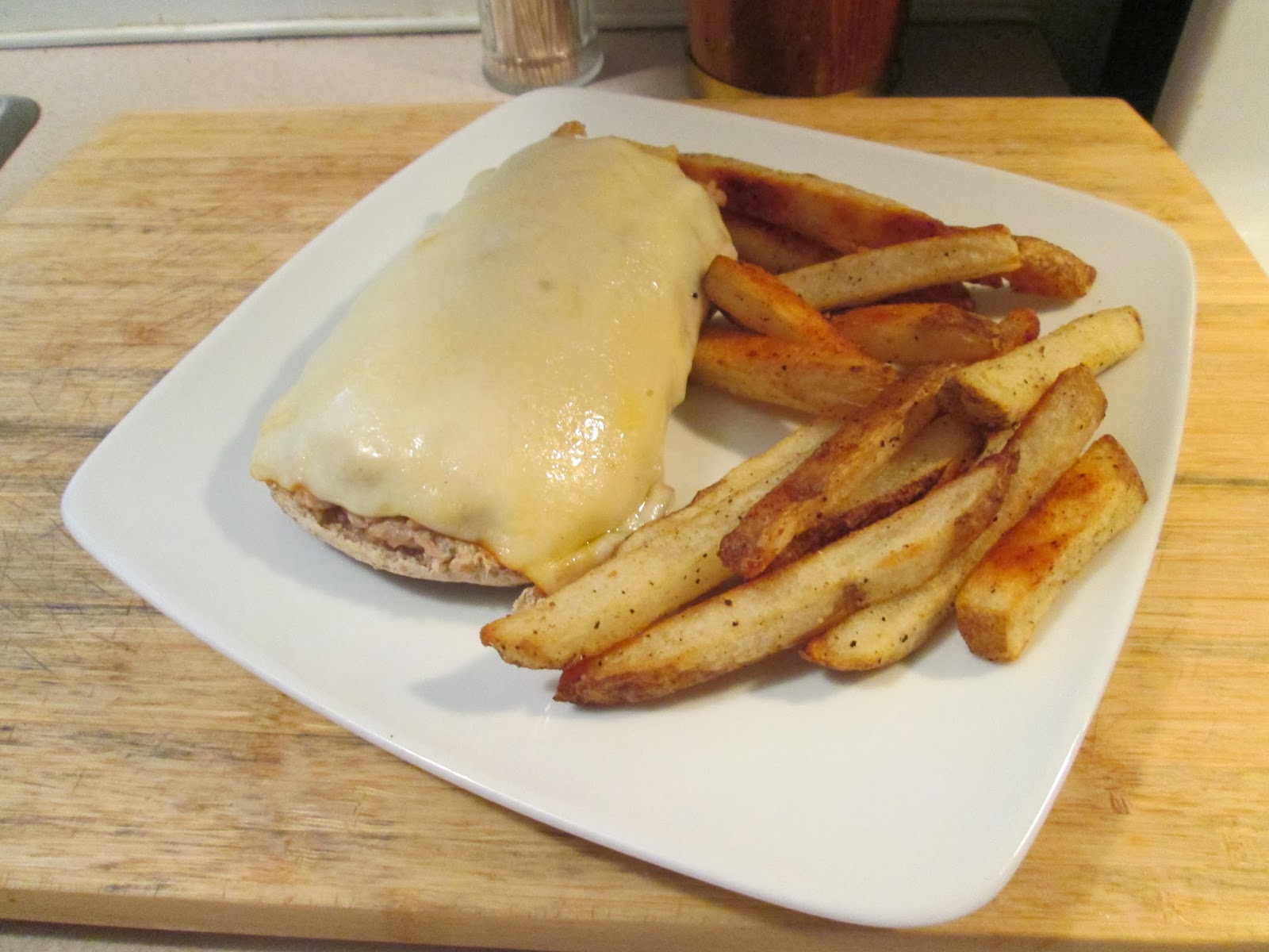 Diab2Cook Tuna Melt with Horseradish Mayonnaise w/ Baked Fries