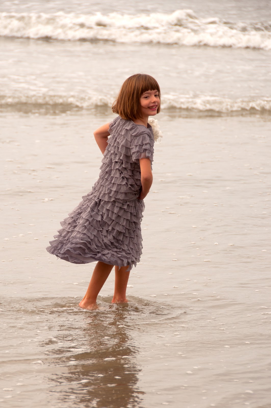 Aesthetic Nest: Sewing: Coastal Curtsy Dresses for the Beach