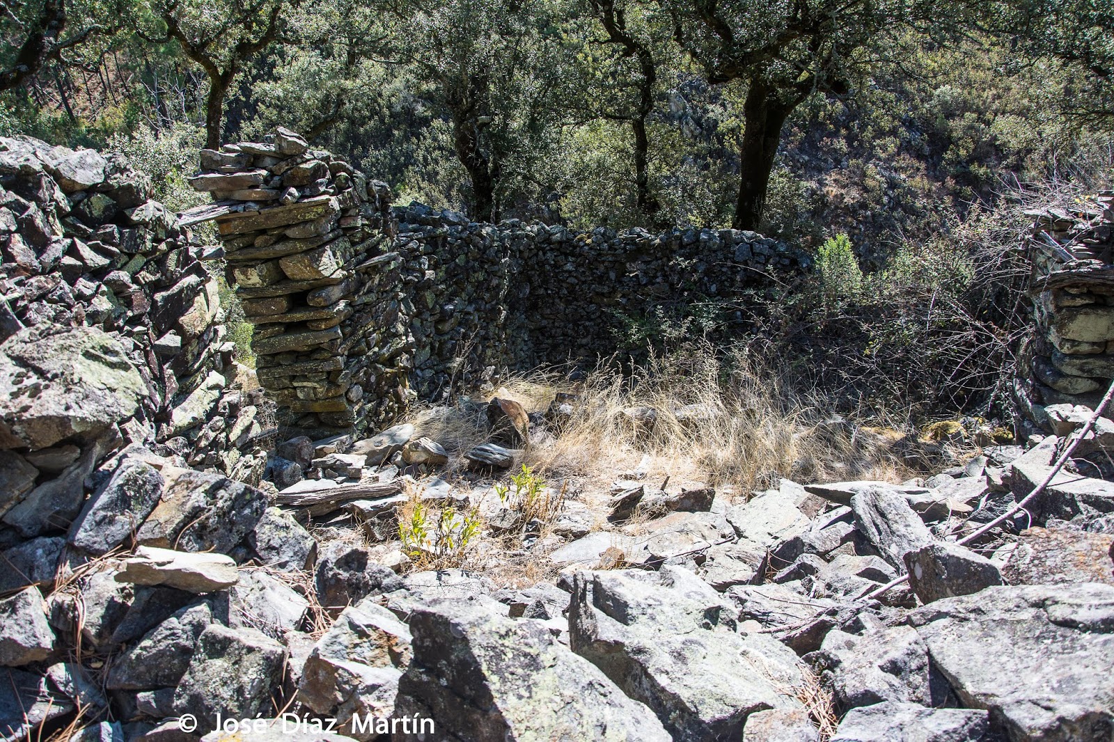 Pueblos abandonados provincia de Cáceres El Moral