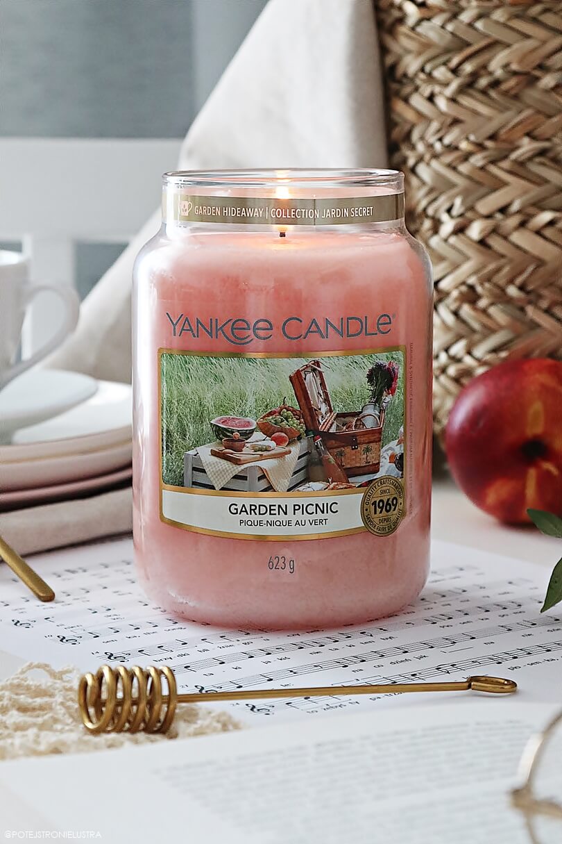 Yankee Candle Garden Picnic Q2 2020 Garden Hideaway Po tej stronie