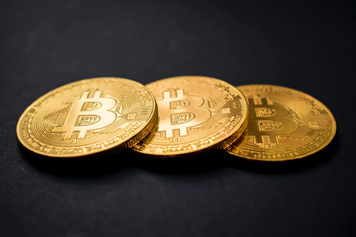 Keuntungan berganda dalam pelaburan Bitcoin