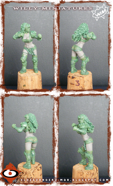 Miniatura de Blood Bowl para El Equipo de Amazonas de WILLY Miniatures, diseñada y esculpida por ªRU-MOR