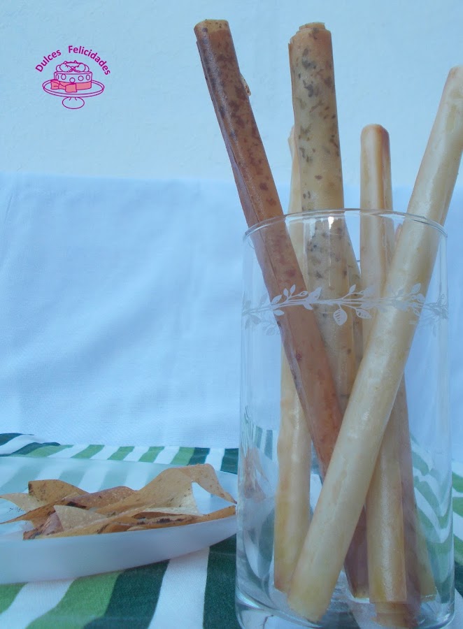 Rosquilletas especiadas y nachos de masa filo