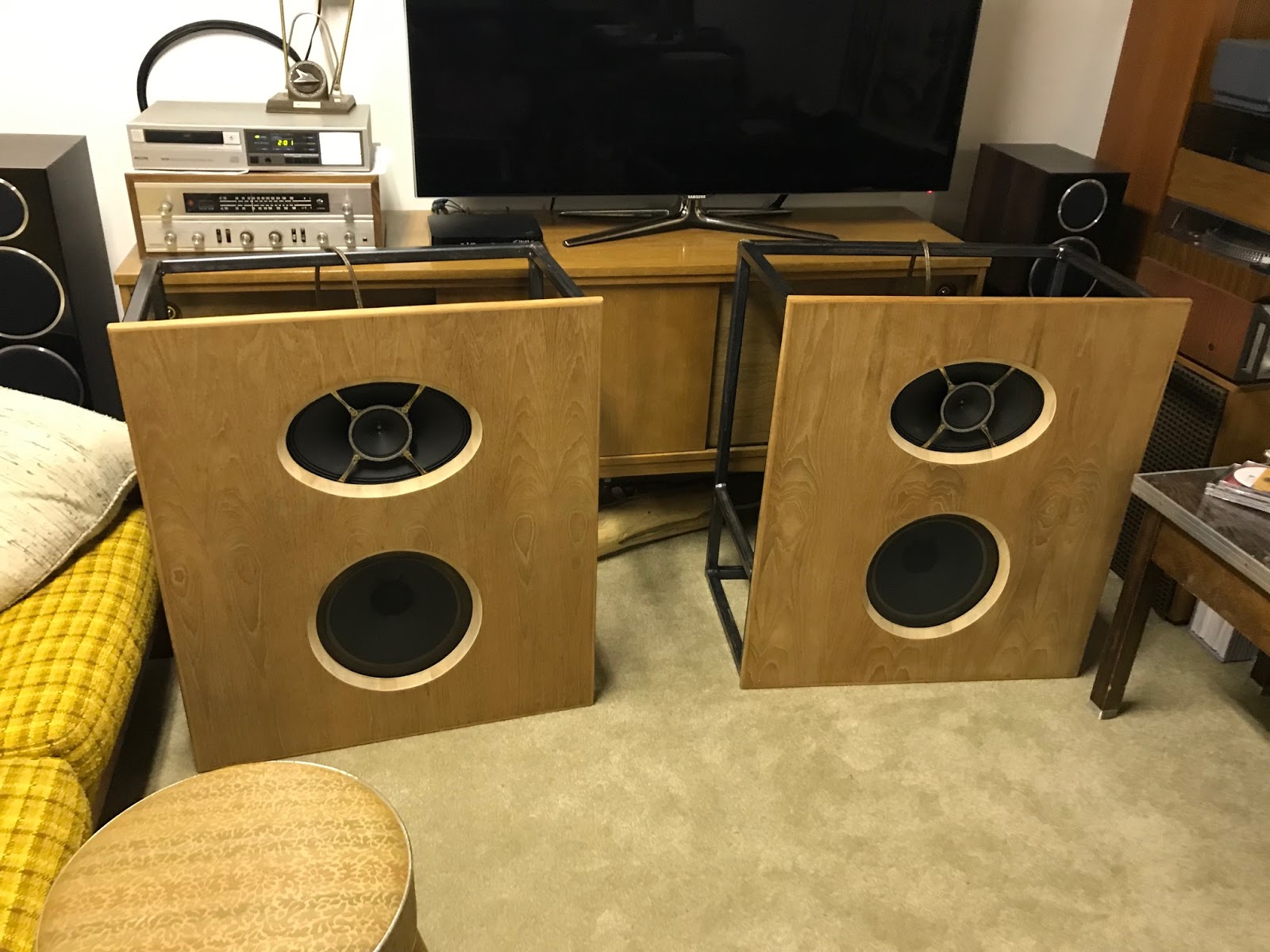 Speakerholic Open Baffle Isophon PH2132E