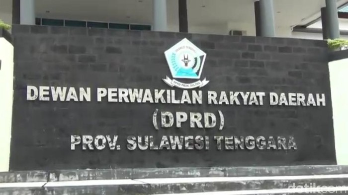 Tolak 500 TKA China, DPRD Sultra Bersurat ke Jokowi Tolak 500 TKA China, DPRD Sultra Bersurat ke Jokowi