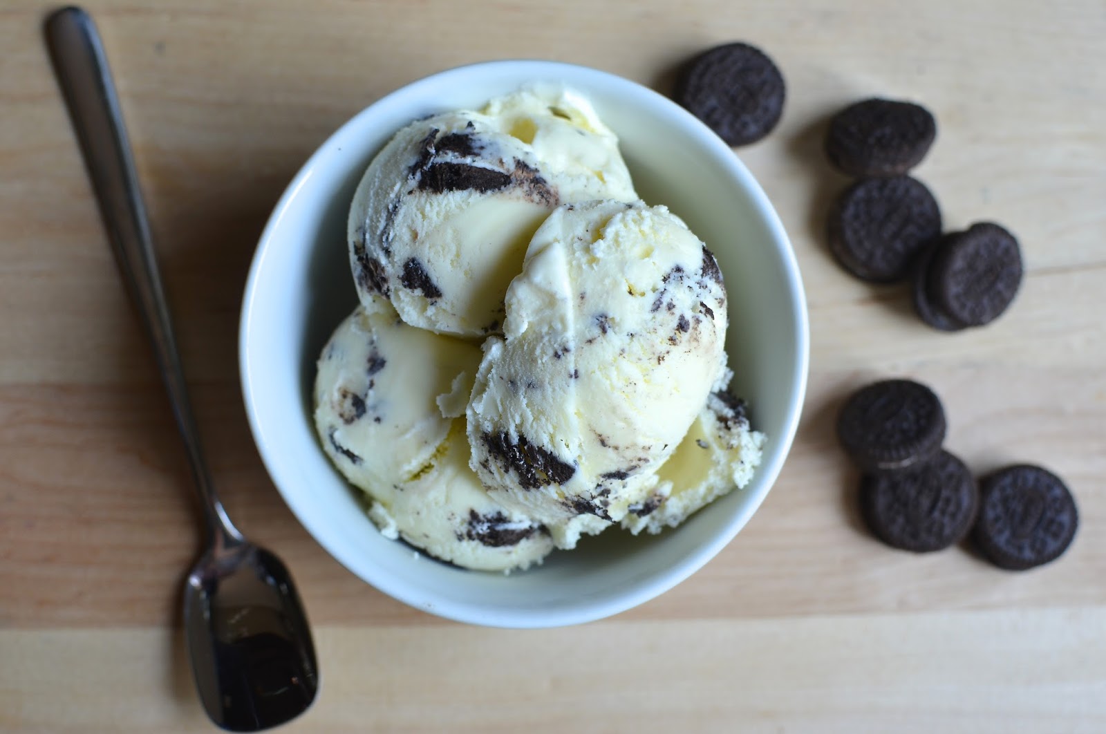 playing-with-flour-chocolate-chip-cookie-dough-ice-cream