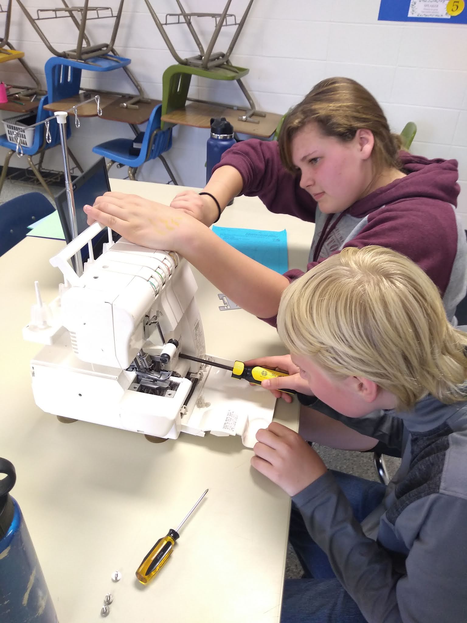 MiddleMrs: 7th Graders Reverse Engineering Project