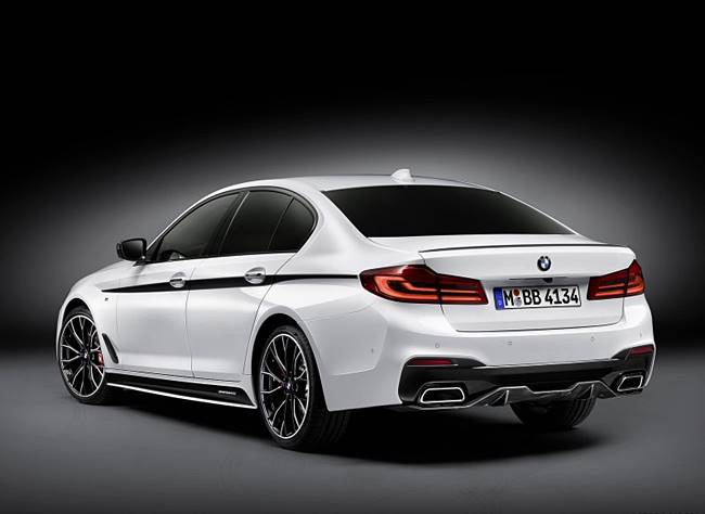 2017 BMW 5 Series with M Performance Parts 2017 BMW 5 Series with M Performance Parts