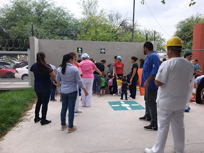 IMSS Sonora destaca en rápida respuesta al evacuar una guardería en Hermosillo 