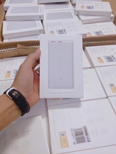 Sạc dự phòng Xiaomi 10000mAh Gen 2 có đèn báo 17 f21d5ee1d 3ffe 4bbb 8bde