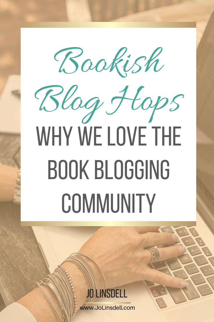 Why We Love The Book Blogging Community #BookishBlogHops #BookBlogging