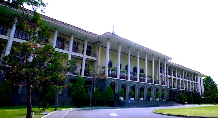 Epic travelers - Universitas Gajah Mada Yogyakarta