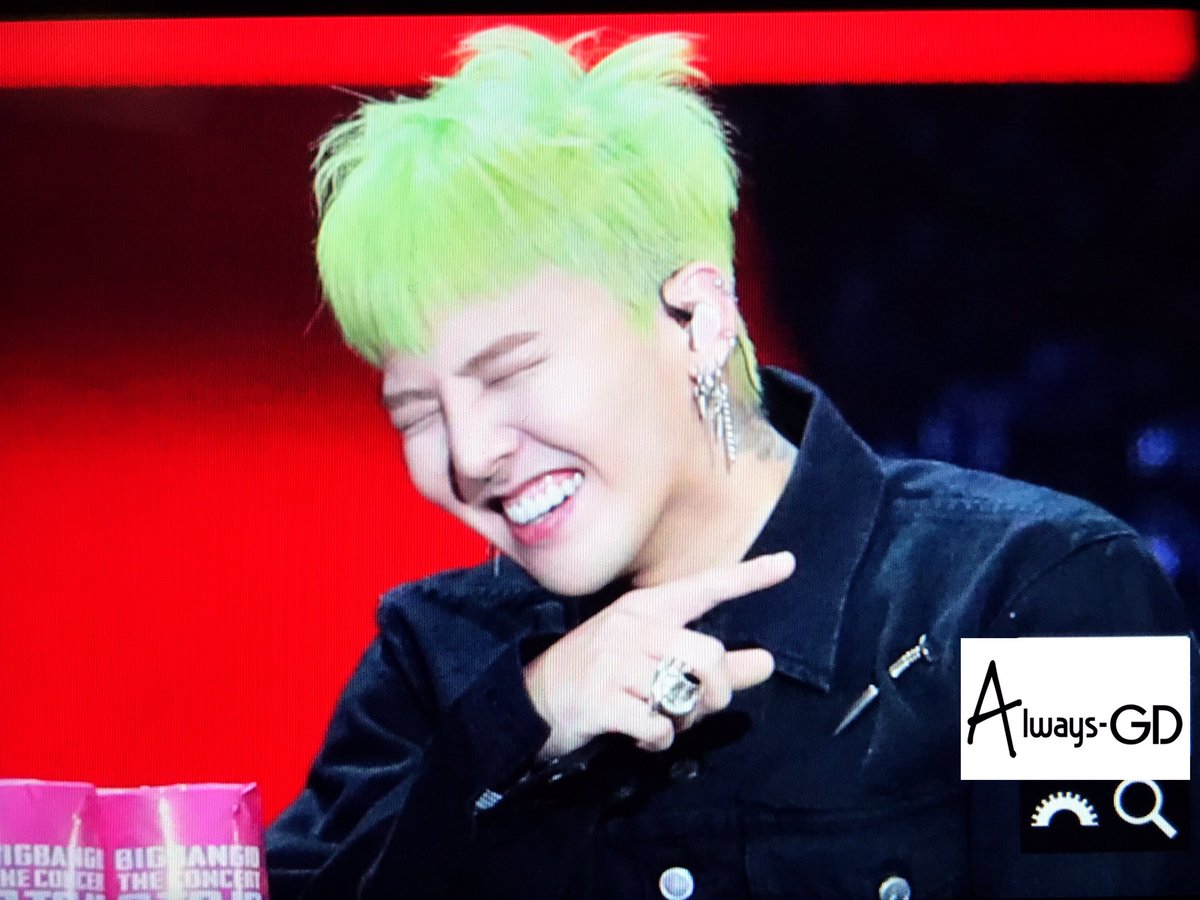 오늘 머리 자르고 새로 염색한 지드래곤 | 인스티즈