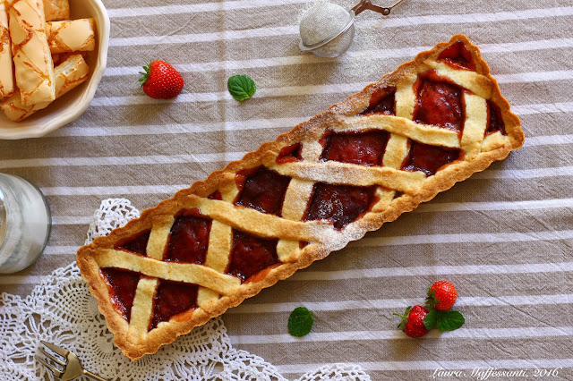 una crostata di marmellata... l'ennesima ricetta, perchè non si finisce mai di imparare