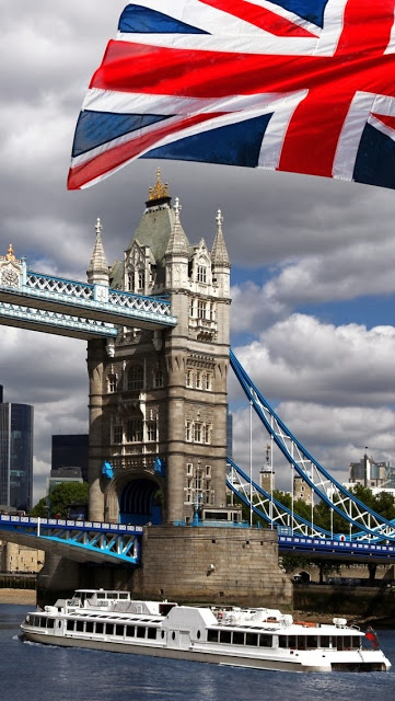 Tower Bridge, London | Fantastic Materials