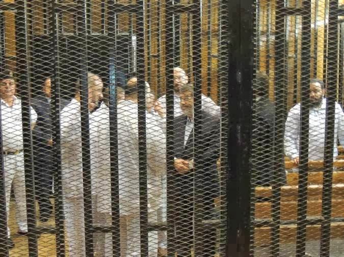 ننشر تفاصيل محاكمة مرسى و 35 متهم فى قضية التخابر قبل وقف نظر القضية لحين الفصل