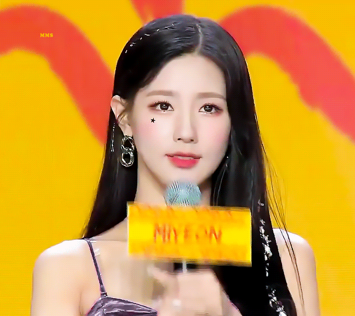 요즘 비주얼로 언급 많은 여자아이들 미연 (약 데이터주의) | 인스티즈