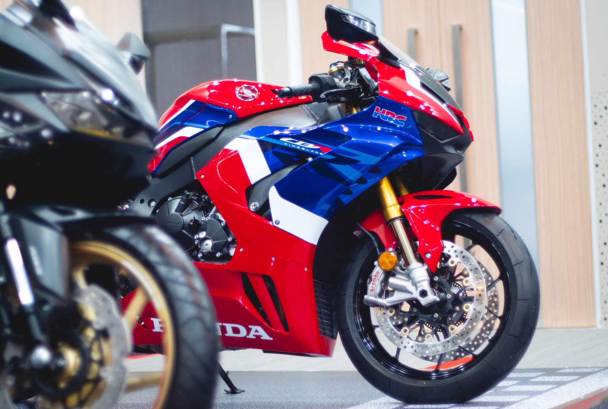 Dominator hp2 CBR 1000