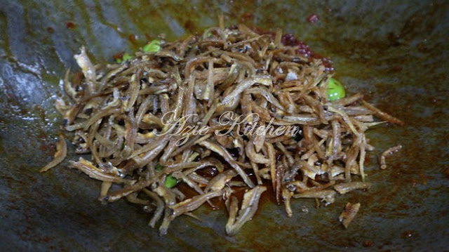 Sambal Ikan Bilis Dengan Petai