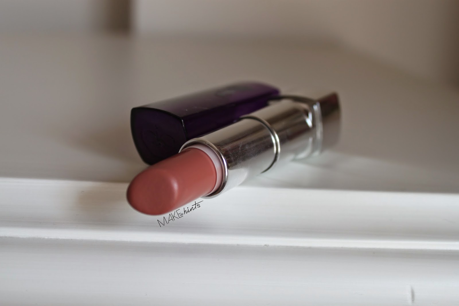  Rimmel Moisture Renew Lipstick, Notting Hill Nude