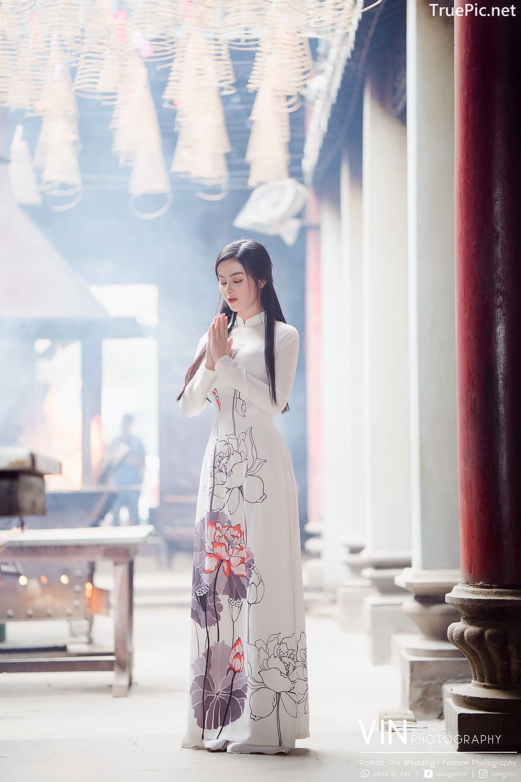 Image-Vietnamese-Beautiful-Girl-Ao-Dai-Vietnam-Traditional-Dress-by-VIN-Photo-1-TruePic.net- Picture-21