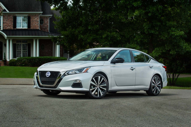 2020 Nissan Altima Review