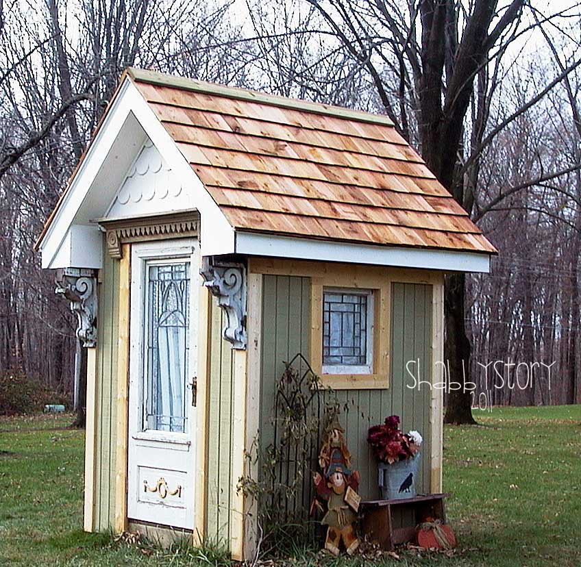 shabby story: shabby garden shed...